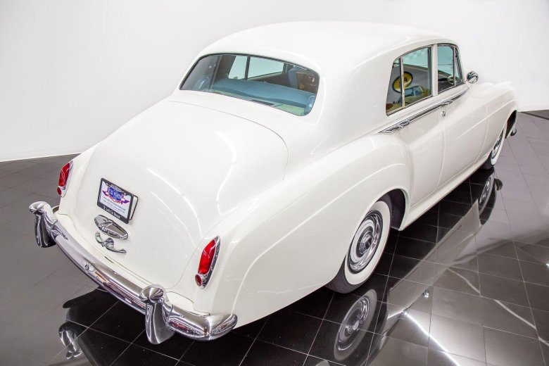 Rolls royce silver cloud 1965