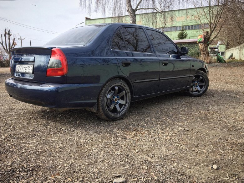 Хендай акцент на 16 дисках