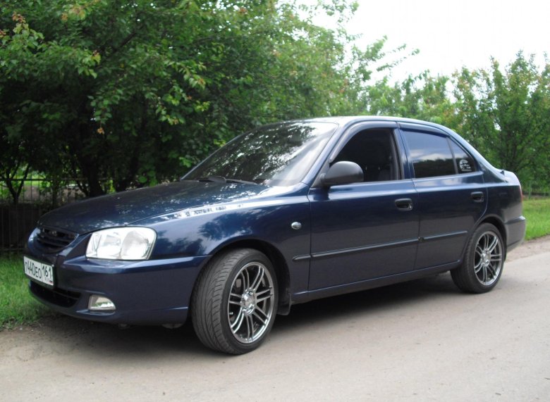 Хендай акцент на 15 дисках