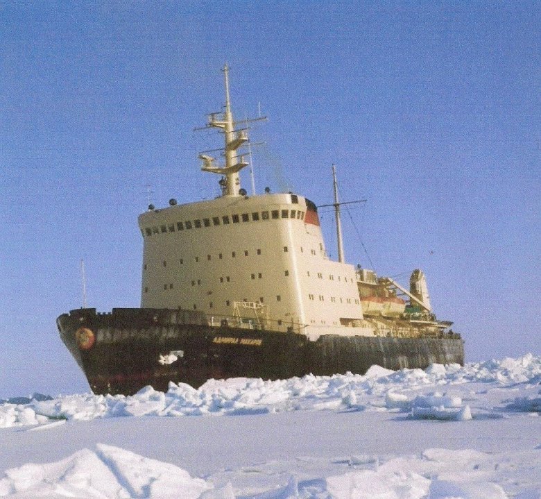 Ледокол адмирал макаров