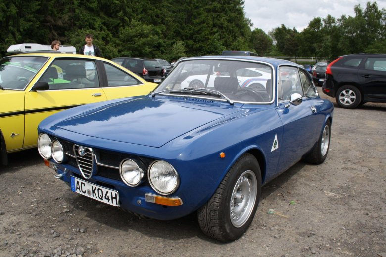 Alfa romeo gt 1300 junior