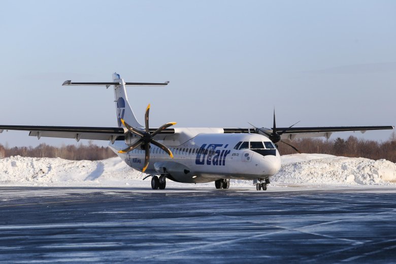 Самолет atr 72