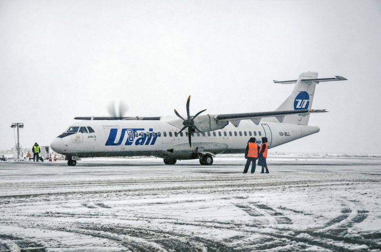 Atr 72-500 самолет