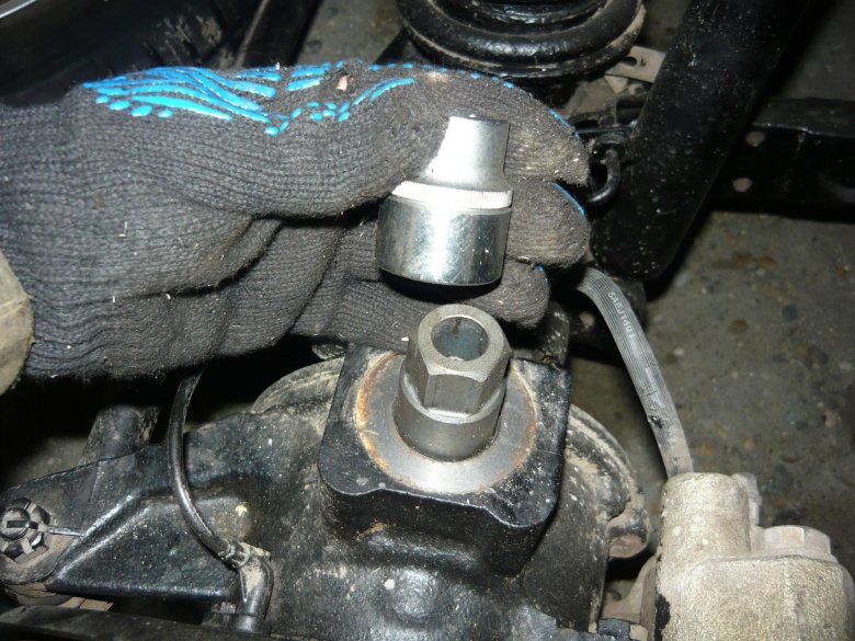 Подтяжка шкворней уаз