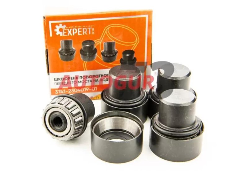 452-2304019 шкворень поворотного кулака переднего моста