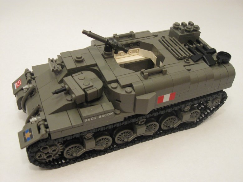 М 113 лего броневик