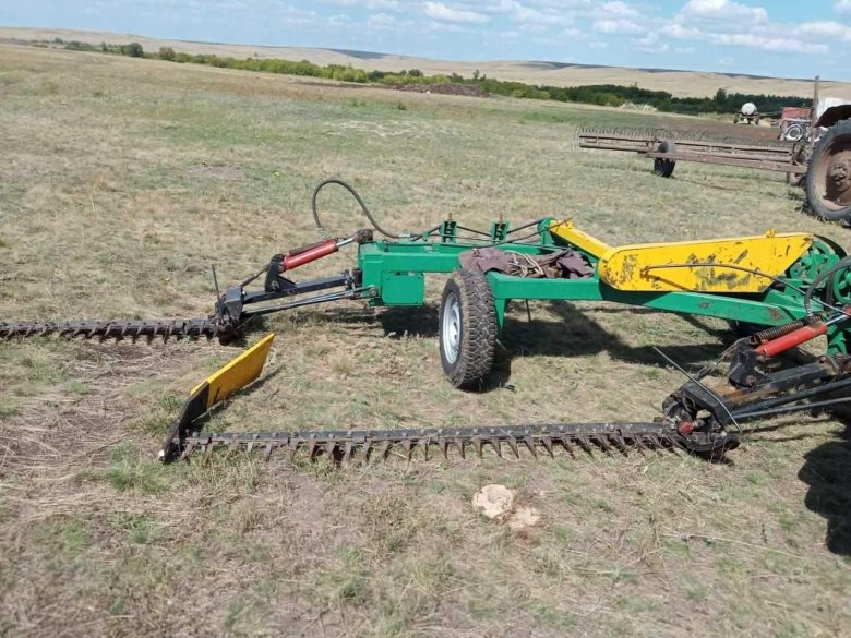 Косилка двухбрусная прицепная