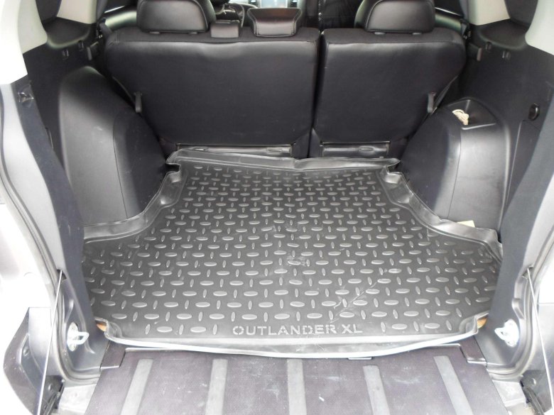 Мицубиси аутлендер 2006 багажник