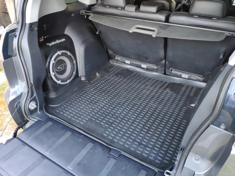 Коврик в багажник mitsubishi outlander xl