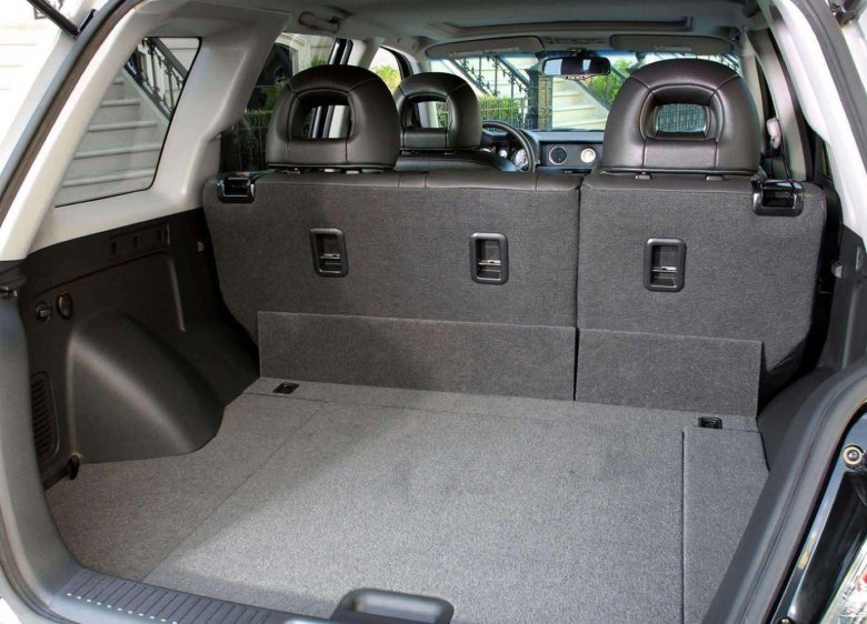 Mitsubishi outlander 2003 багажник