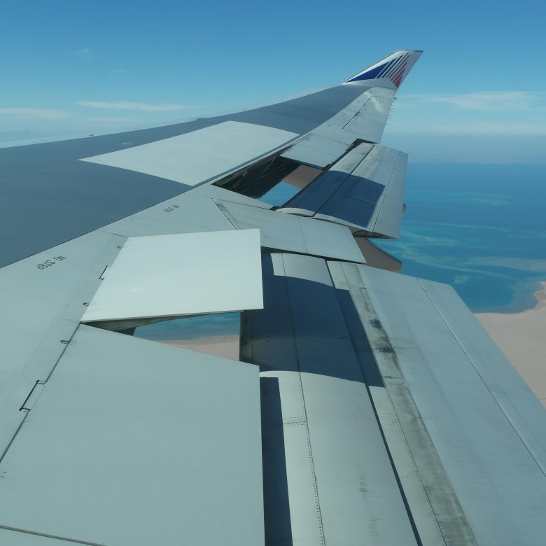 Крыло самолета