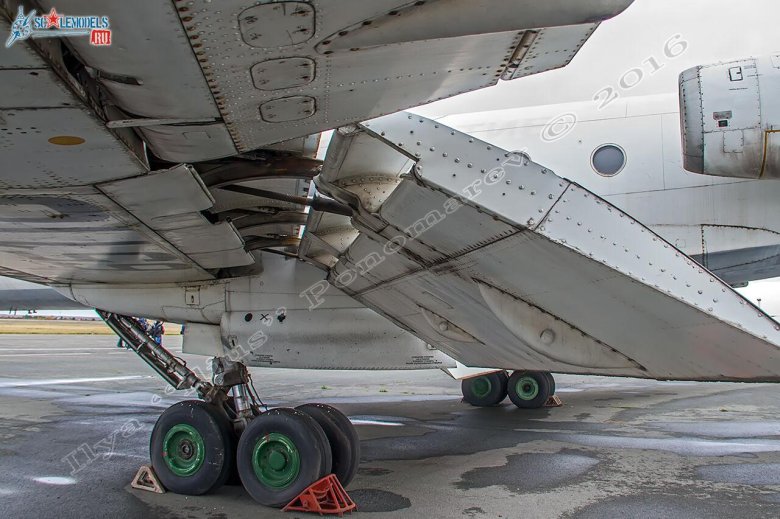 Закрылок ил 76