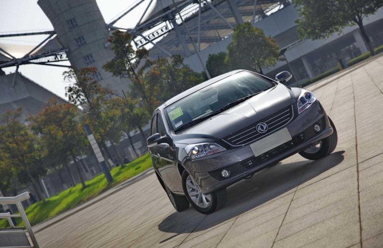 Донг фенг s30