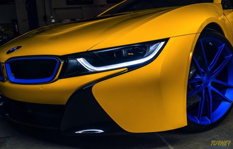 Бмв i8 желтая