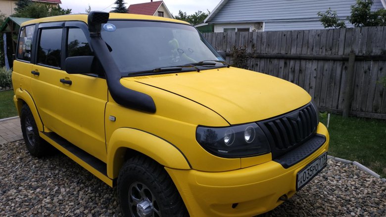 Уаз патриот желтый раптор