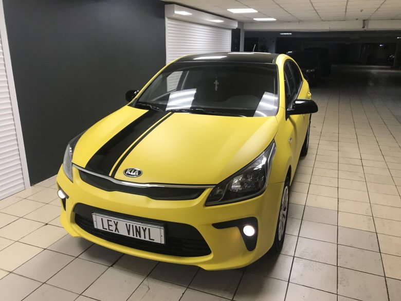 Киа рио желтая