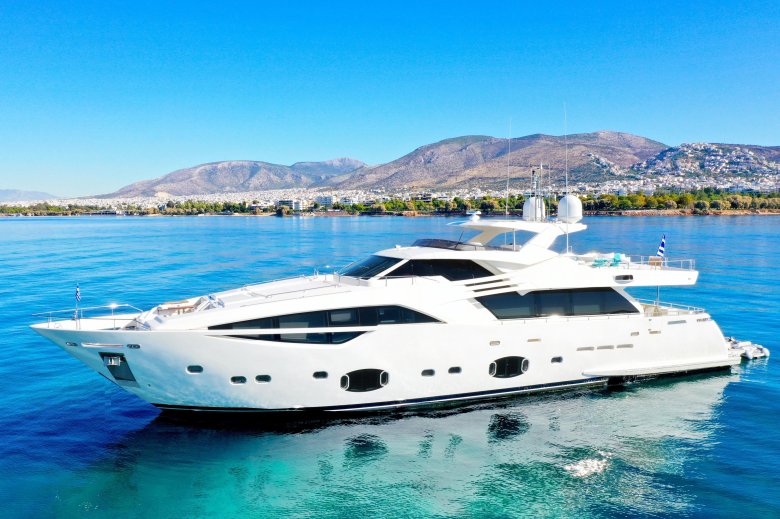 Luxury motor yacht