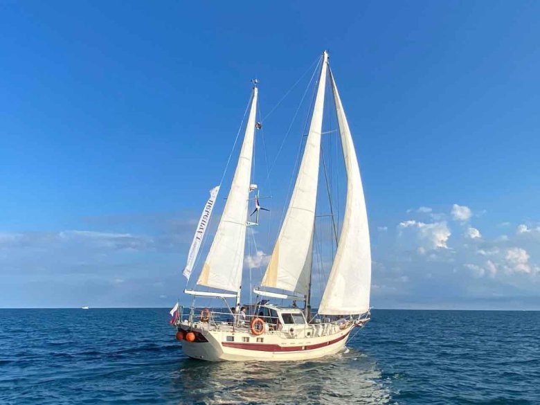 Парусные яхты гулеты