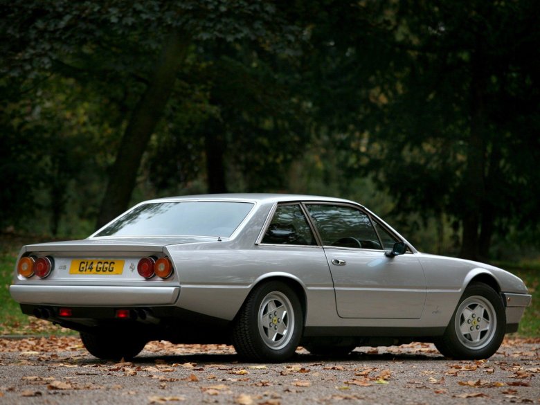 Ferrari 412i