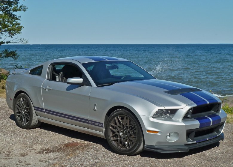 Ford mustang shelby gt500 2013