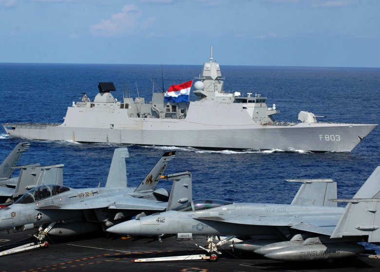 Корабль де зевен провинсиен