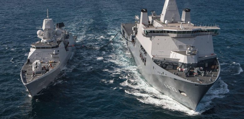 Karel doorman корабль