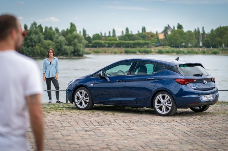 Opel astra хэтчбек