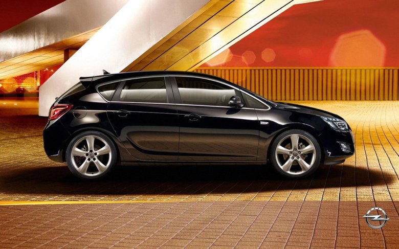 Opel astra j хэтчбек