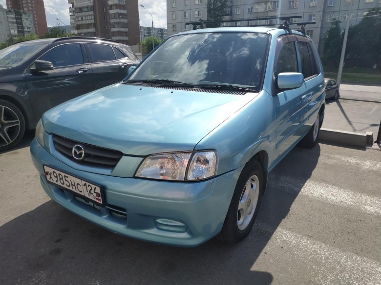 Мазда демио 2002