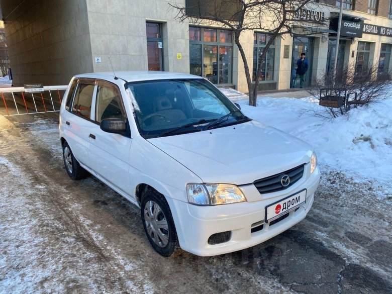 Mazda demio 2001