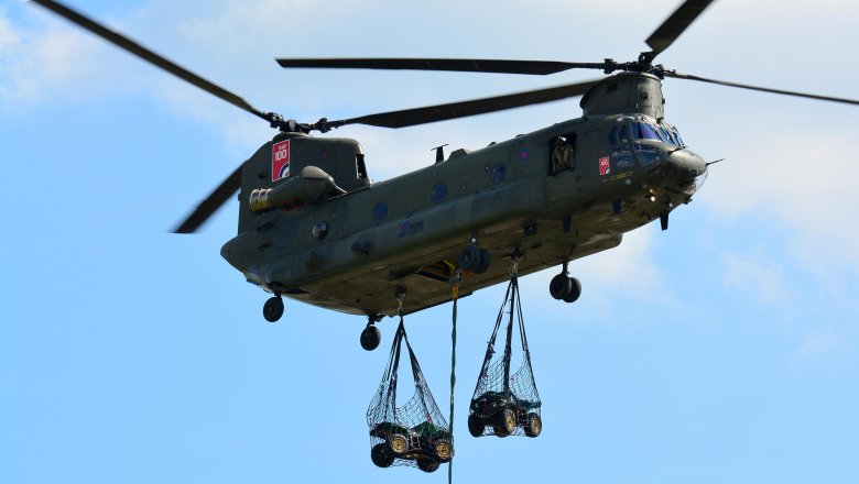 Чинук вертолет грузоподъемность