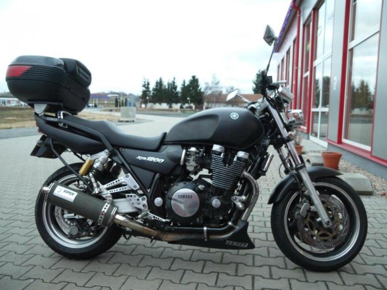 Yamaha xjr 1200