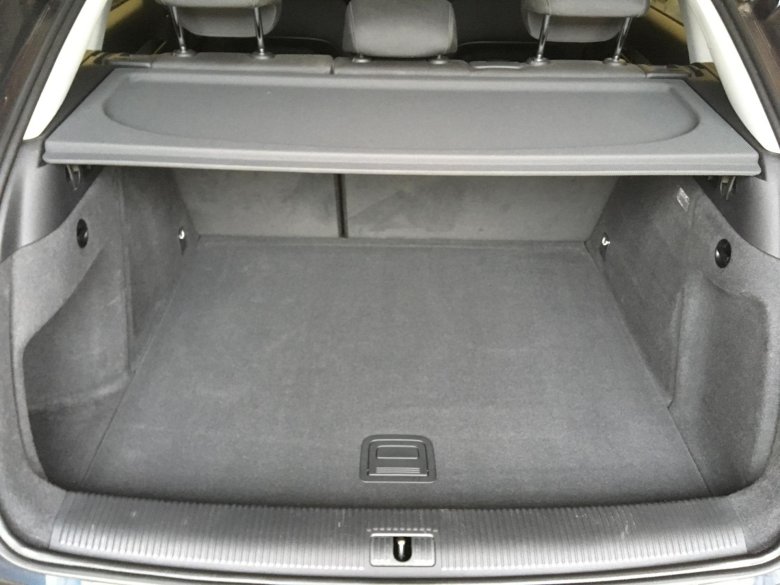 Audi q3 2012 багажник