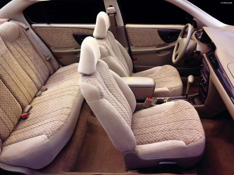 Chevrolet cavalier 1995 салон