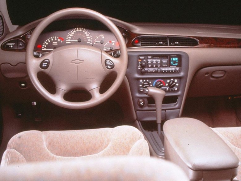 Chevrolet malibu 1996