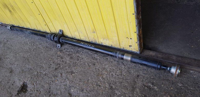 Вал карданный передний