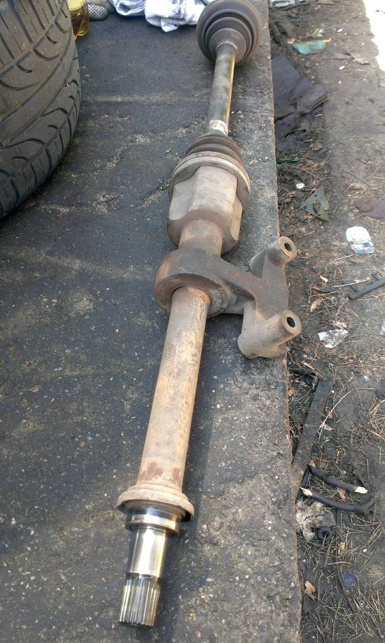 Чери тигго т11 подвесной подшипник правого привода