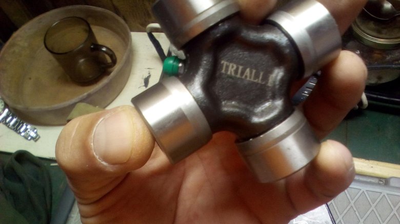 Крестовина кардана чери тигго т11 2.4