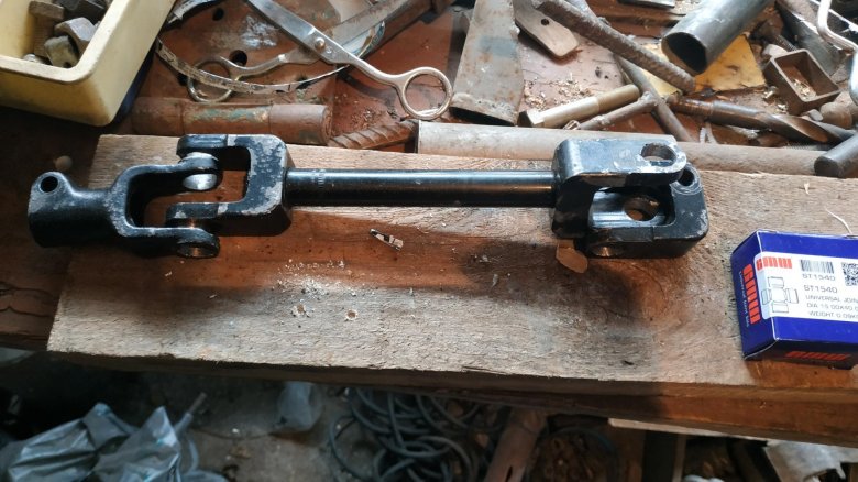 Кардан рулевого вала