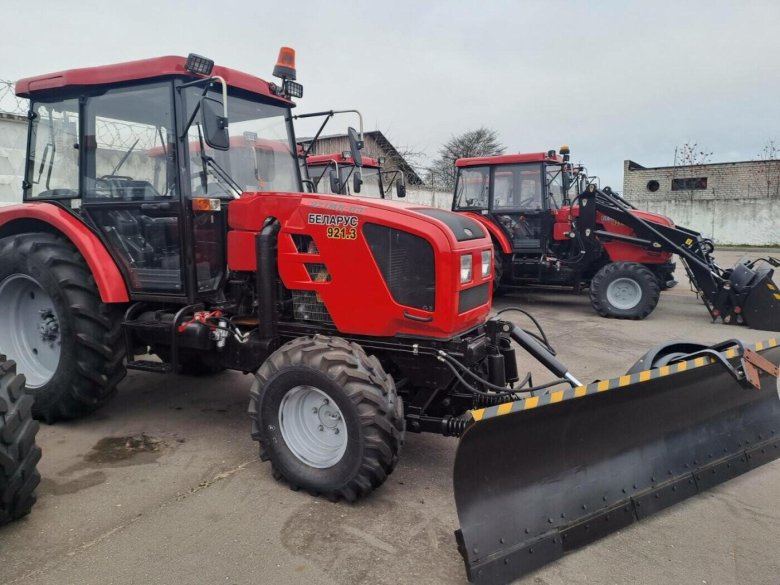 Трактор мтз (беларус) 921
