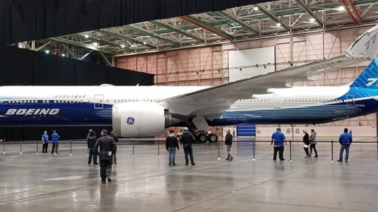 Самый большой боинг пассажирский 777