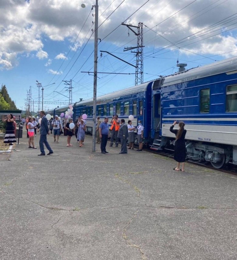 Туристический поезд адлер гагра