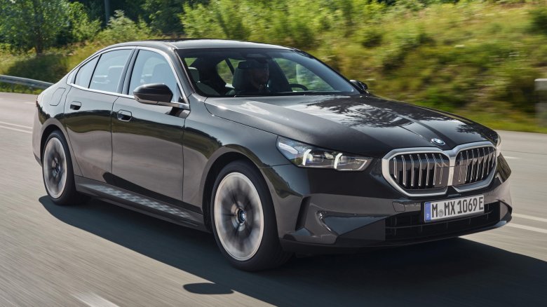Бмв 5 серии 2023