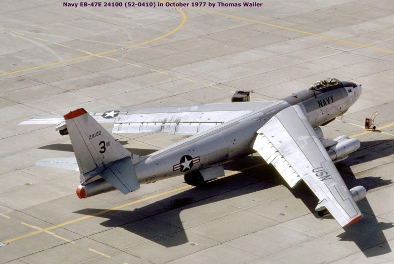 Американский самолет разведчик