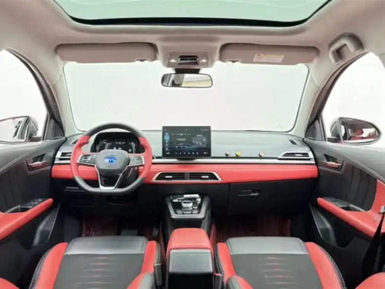 Автомобиль byd