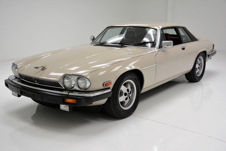 Jaguar xjs v 12