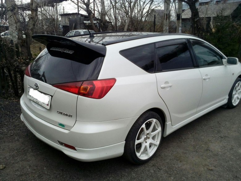 Тойота калдина 2003