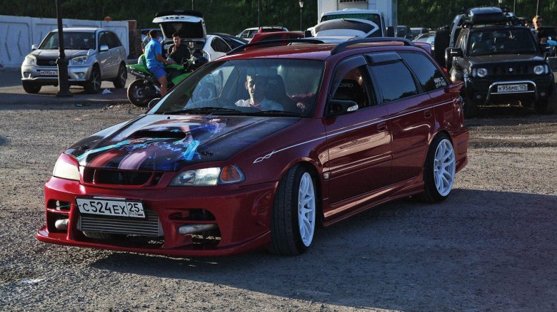 Тойота калдина гтт