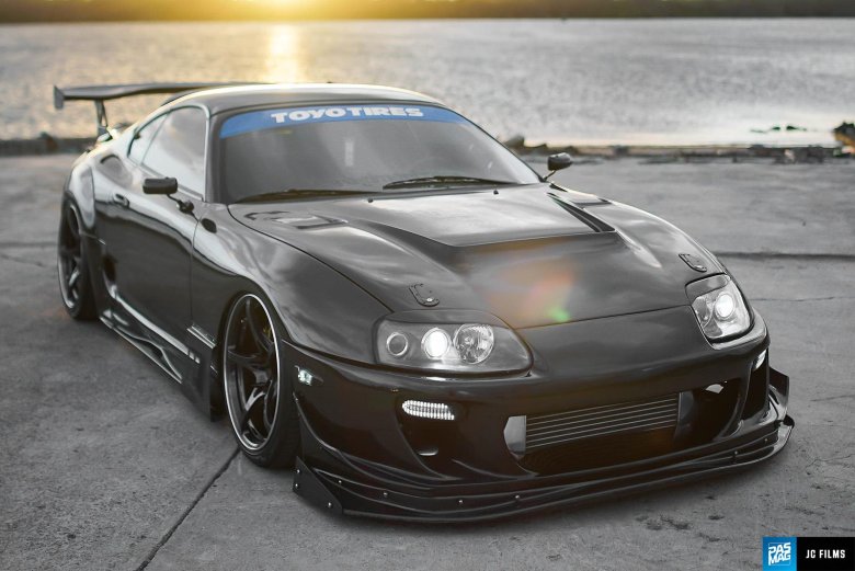 Toyota supra a 80 tuning