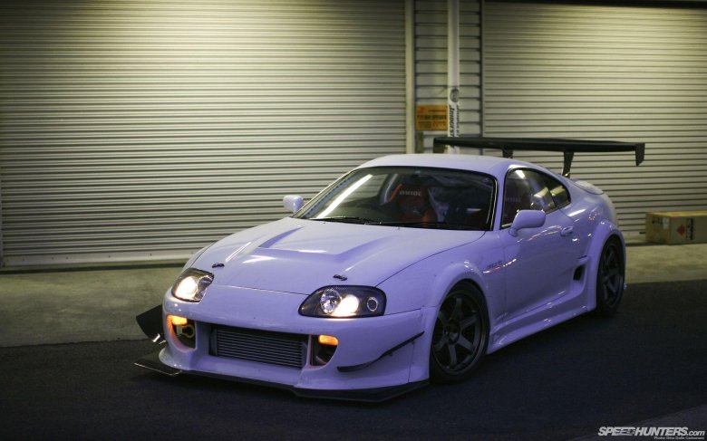 Toyota supra mk 4